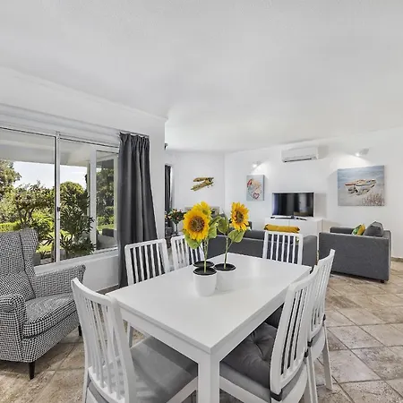 Vista Portuguesa By Ocvillas *